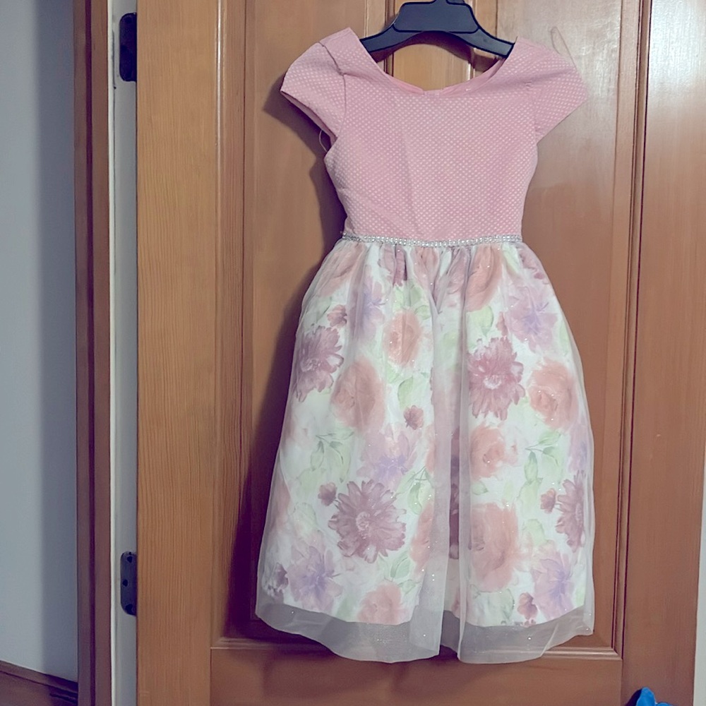 Elegant design pink jewelry’s waist dress